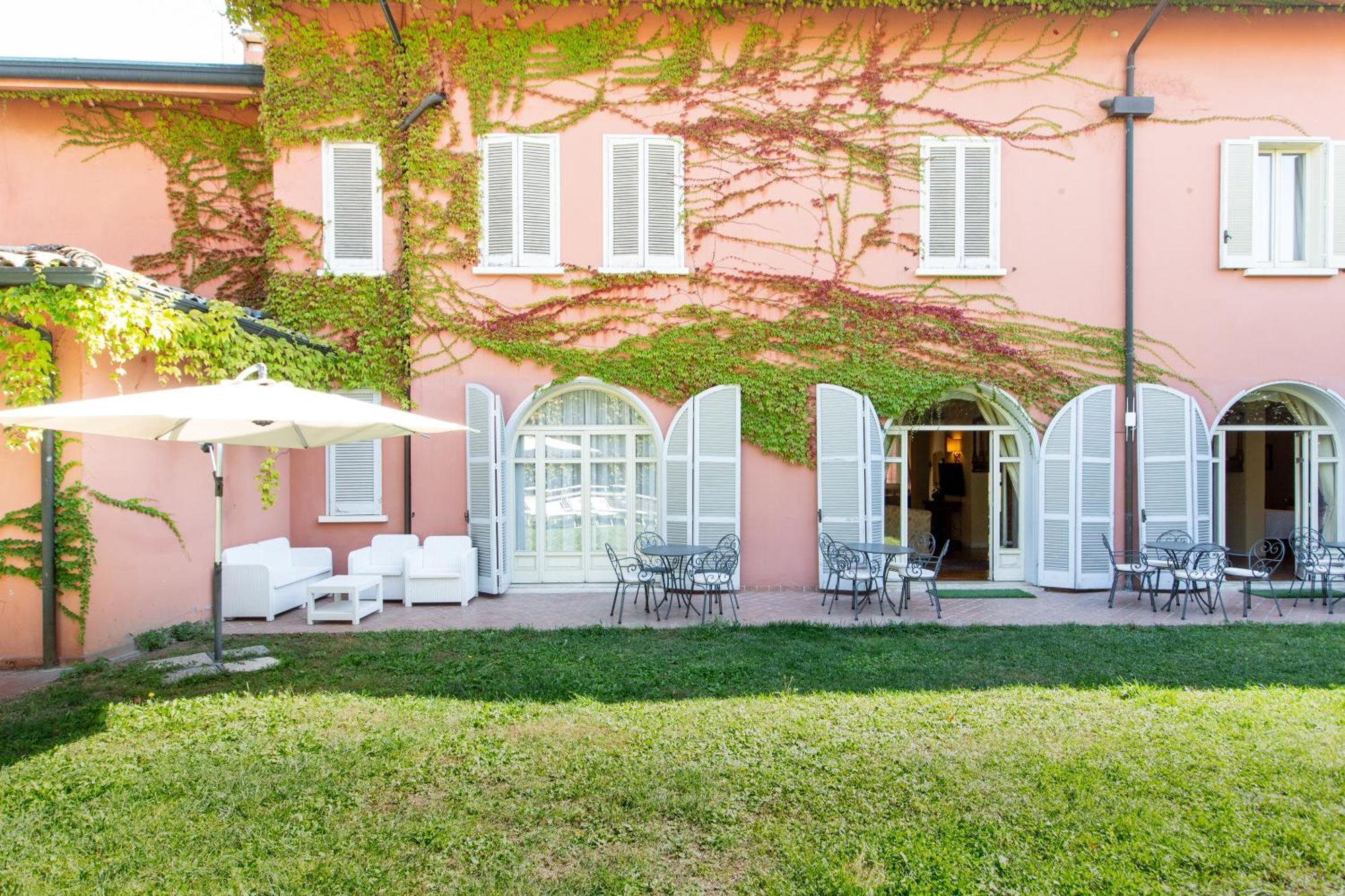 Hotel Sant'Andrea ราเวนนา ภายนอก รูปภาพ