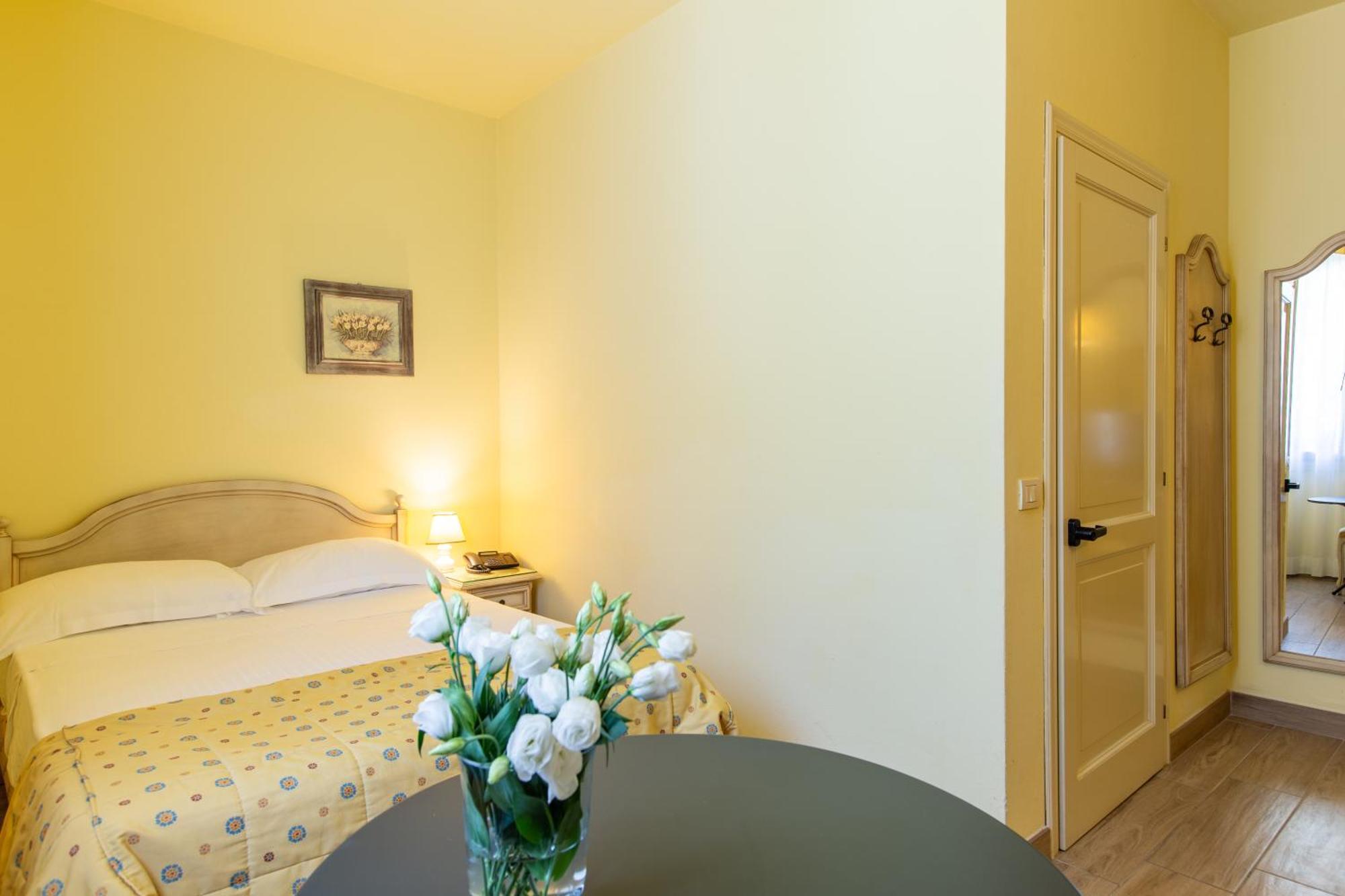 Hotel Sant'Andrea ราเวนนา ภายนอก รูปภาพ