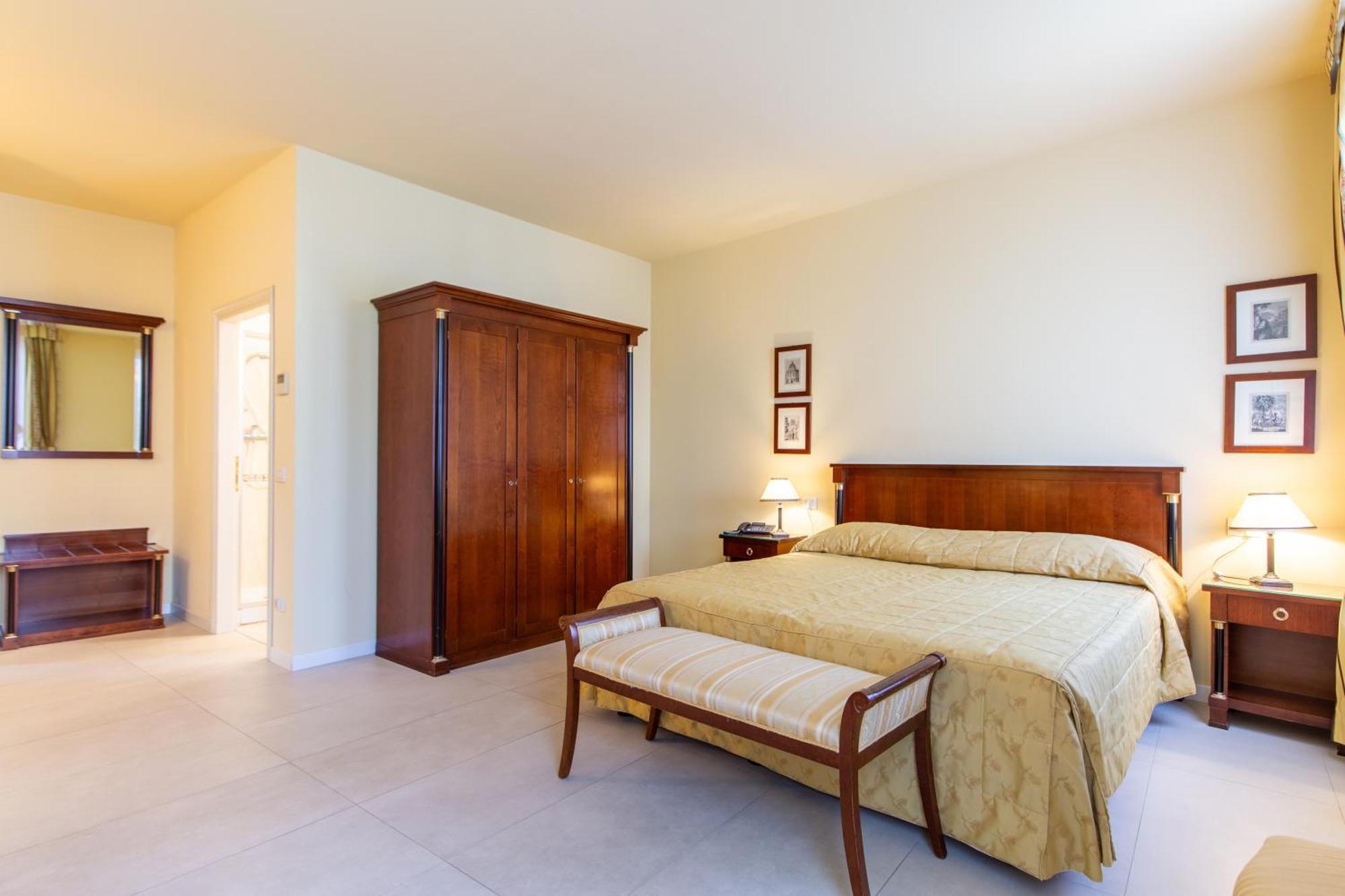 Hotel Sant'Andrea ราเวนนา ภายนอก รูปภาพ