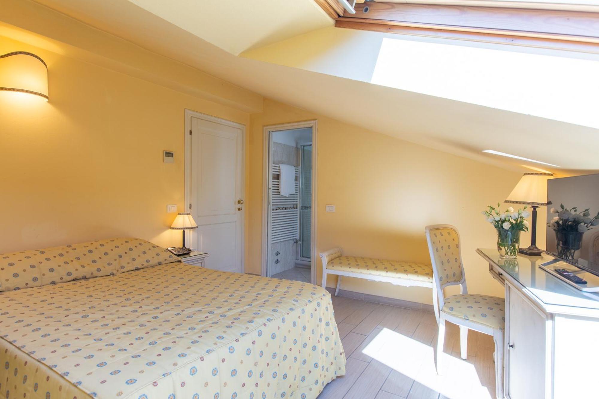 Hotel Sant'Andrea ราเวนนา ภายนอก รูปภาพ